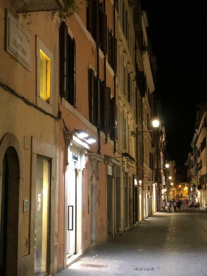 Luxury Apartment Frattina 34 Anelli Rome Luaran gambar