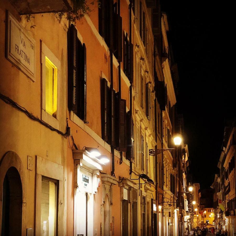 Luxury Apartment Frattina 34 Anelli Rome Luaran gambar